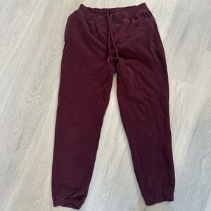 Men's Burgundy lululemon joggers